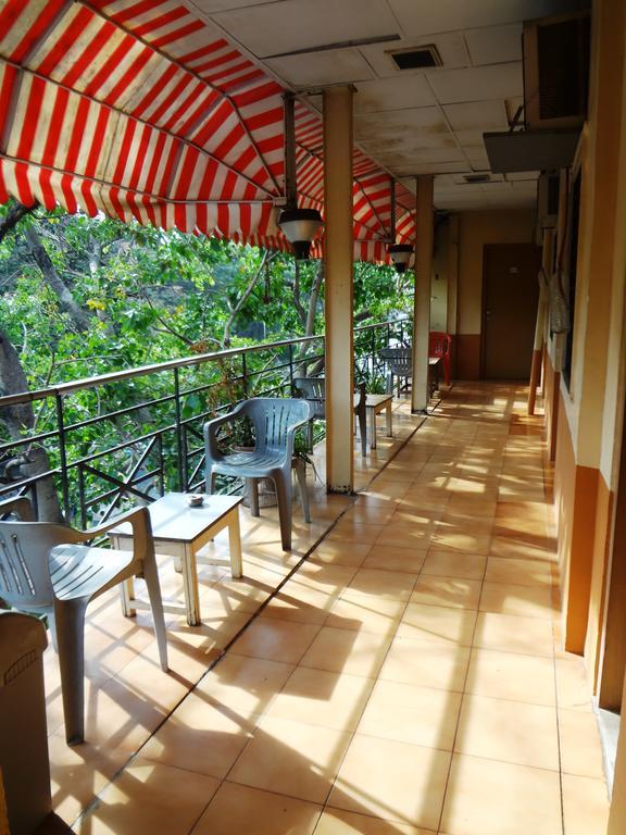 Hotel New Bengal Bombaim Exterior foto